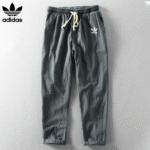 adidas – classic comfort joggers